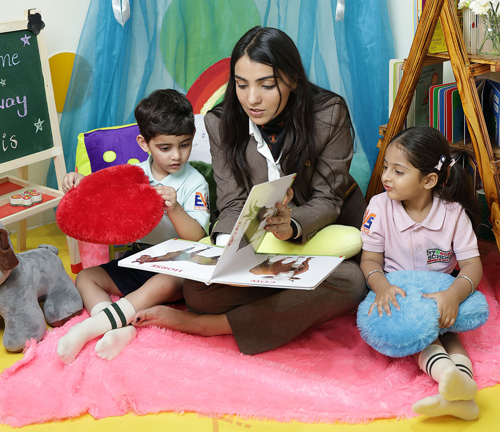 Kids Learning at IVY World Playschool Jalandhar